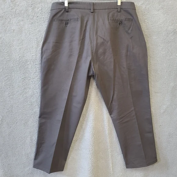 Joseph Abboud Gray Chinos Straight Leg - Picture 5 of 9